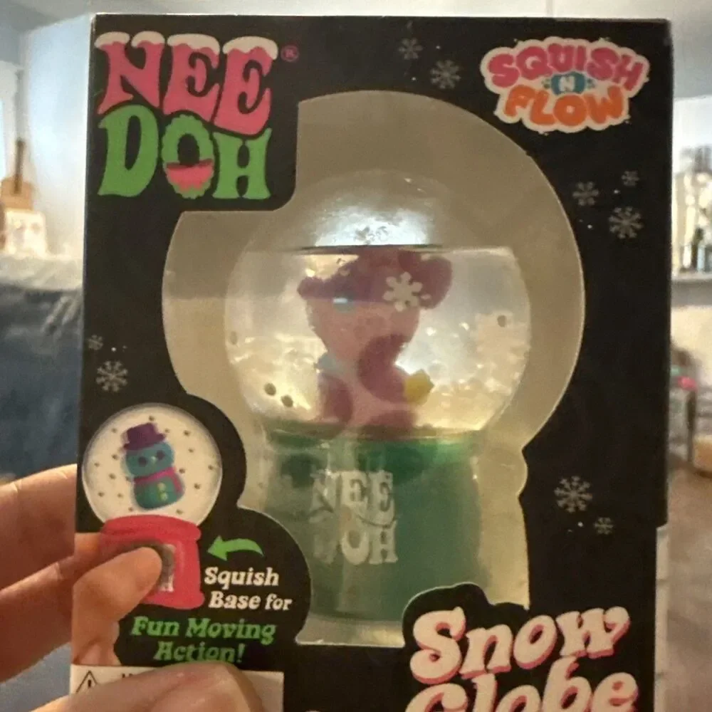 Needoh Reindeer Rudy The Reindoh NEE DOH Squish N Flow Snow Globe RARE